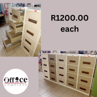 CA1 - Steel 4 x drawer cabinet size 1.3 x 470 x 630deep R1200.00